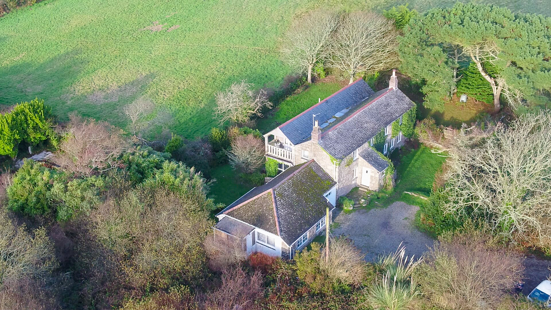 3 AERIAL VIEW.jpg